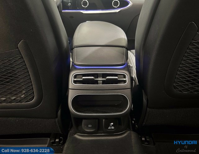 Used 2022 Genesis GV70 2.5T w/ Advanced Package AWD/4WD image 19