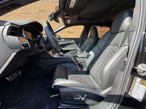 Used 2026 Audi RS 6 performance image 5