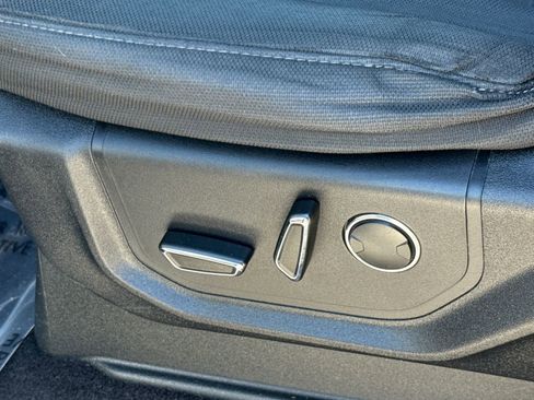 Used 2016 Ford F150 XLT w/ Equipment Group 302A Luxury image 24