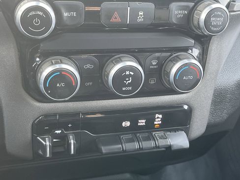 Used 2022 RAM 3500 Tradesman w/ Chrome Appearance Group image 21