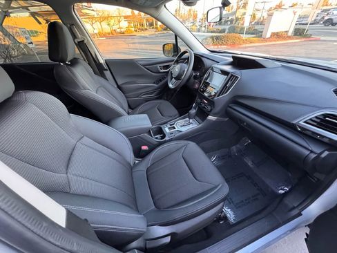 Used 2019 Subaru Forester w/ Alloy Wheel Package image 12