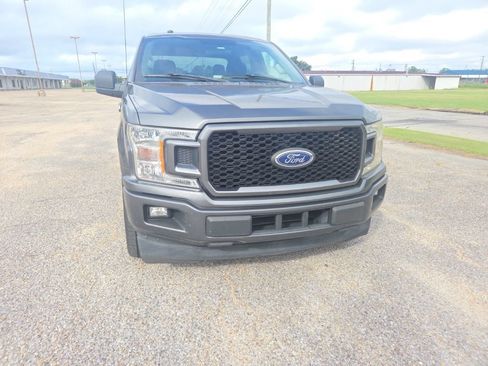 Used 2018 Ford F150 XL w/ Equipment Group 101A Mid RWD image 2