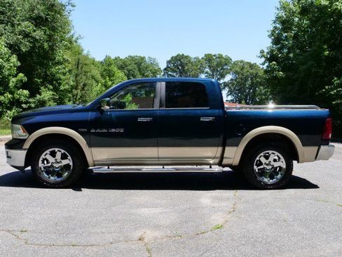 Used 2011 RAM 1500 Laramie AWD/4WD image 29