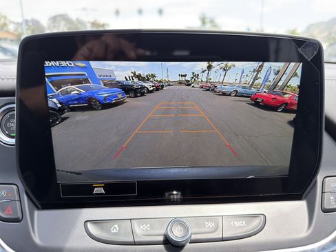 New 2025 Chevrolet Blazer LT w/ LPO, 'HIT The Road' Package FWD image 32