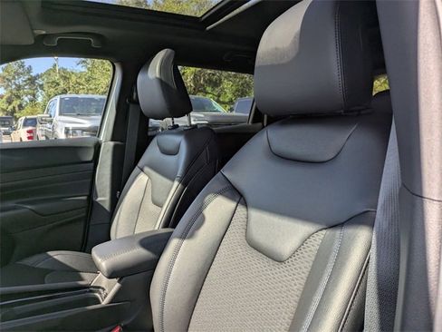 New 2026 Jeep Compass Latitude w/ Quick Order Package 29K image 14