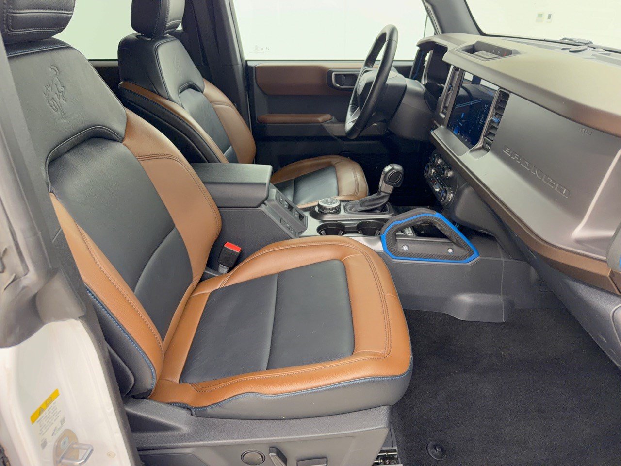 Used 2023 Ford Bronco Outer Banks AWD/4WD image 30