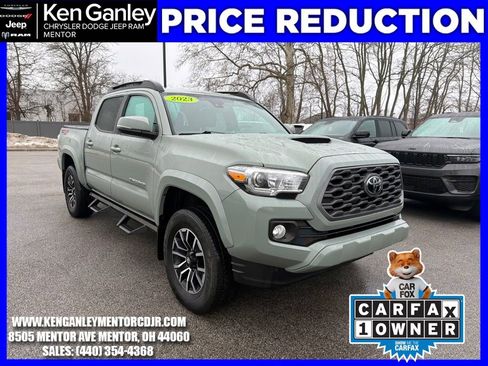 Used 2023 Toyota Tacoma TRD Sport image 1