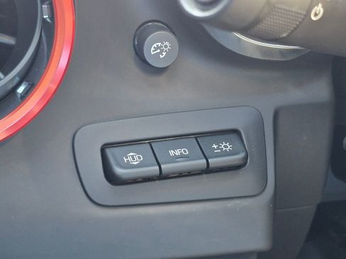 Used 2020 Chevrolet Camaro LT w/ RS Package image 33