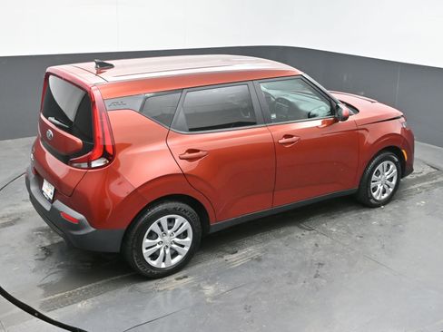 Used 2021 Kia Soul LX image 35