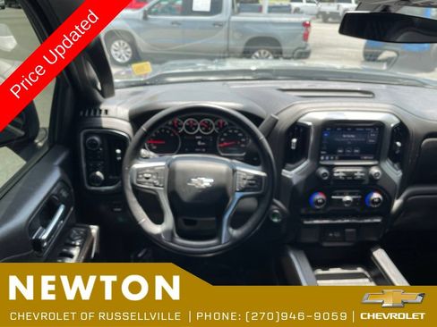Used 2022 Chevrolet Silverado 1500 RST w/ Safety Package AWD/4WD image 19