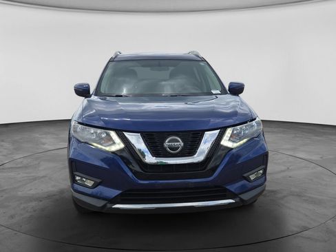 Used 2018 Nissan Rogue SV AWD/4WD image 4