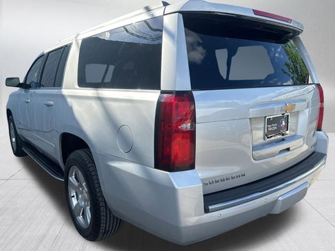 Used 2018 Chevrolet Suburban Premier AWD/4WD image 6