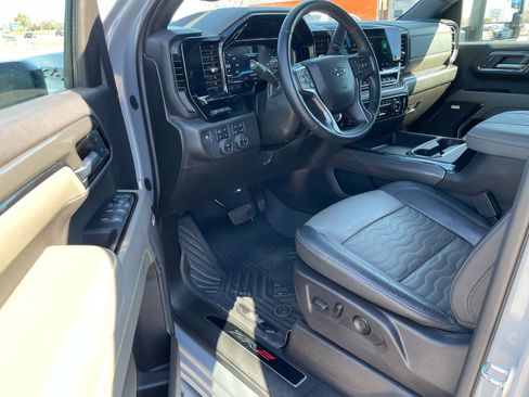 Used 2024 Chevrolet Silverado 2500 ZR2 w/ ZR2 Bison Edition image 15