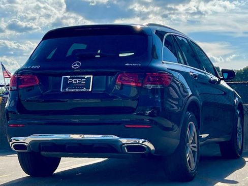 Used 2022 Mercedes-Benz GLC 300 4MATIC image 7
