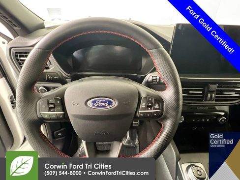Certified 2023 Ford Escape ST-Line Elite image 8
