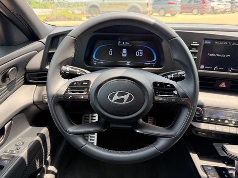 Certified 2026 Hyundai Elantra Sport FWD image 18