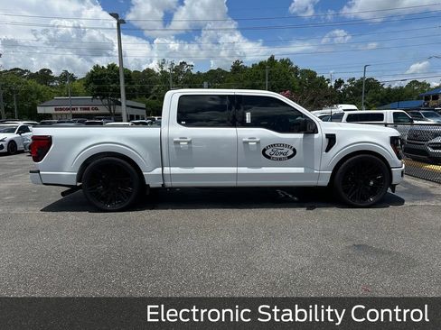 New 2025 Ford F150 XLT w/ Equipment Group 301A Standard image 7