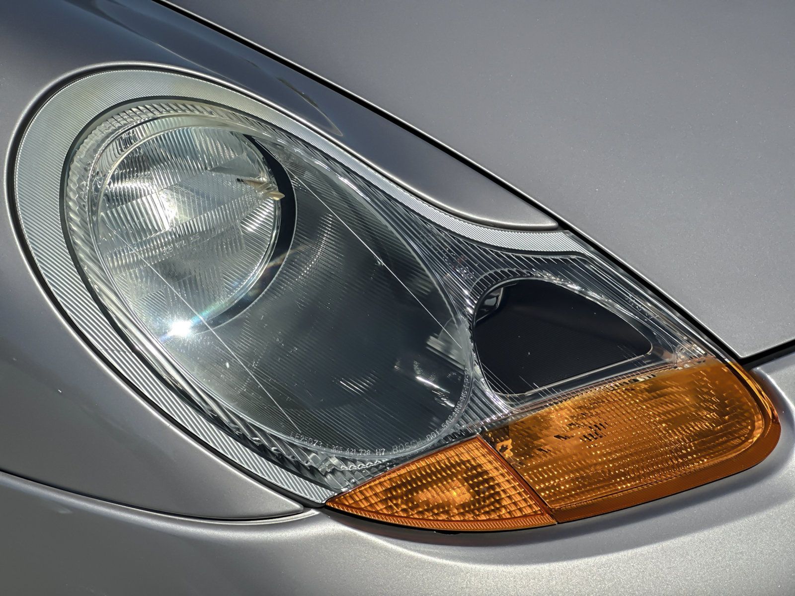 Used 2002 Porsche Boxster RWD image 25