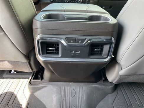 Used 2023 GMC Sierra 1500 SLT w/ SLT Premium Plus Package AWD/4WD image 26