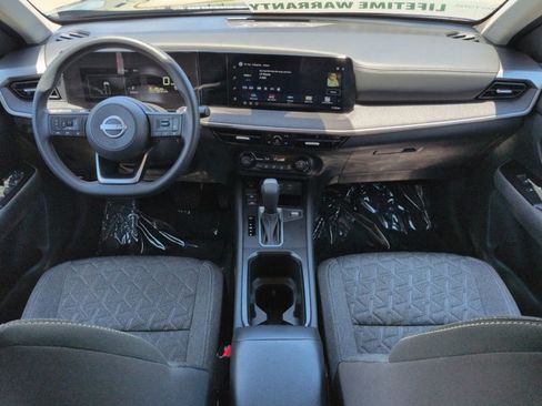 Certified 2026 Nissan Kicks SV FWD image 15