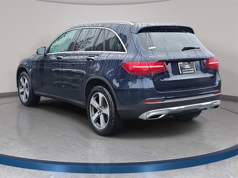 Used 2019 Mercedes-Benz GLC 300 4MATIC image 8