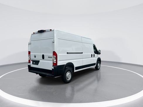 Used 2026 RAM ProMaster 2500 w/ Convenience Group FWD image 9