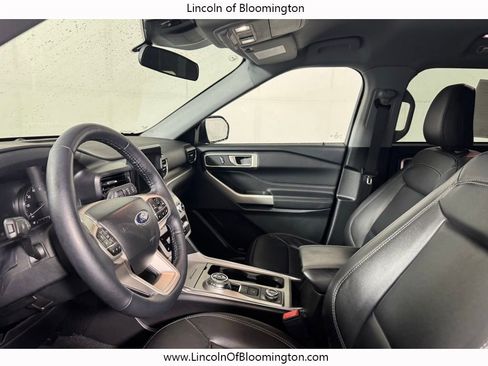 Used 2023 Ford Explorer XLT w/ Equipment Group 202A image 22