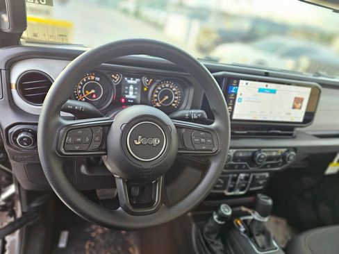 New 2026 Jeep Gladiator Sport image 23