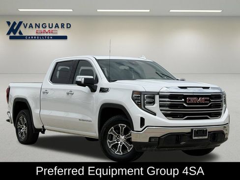 Used 2025 GMC Sierra 1500 SLT RWD image 2