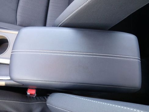 Used 2025 Nissan Altima 2.5 S FWD image 22