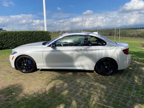 Used 2020 BMW M240i Coupe image 4