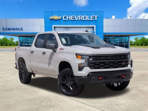 New 2026 Chevrolet Silverado 1500 Custom Trail Boss AWD/4WD image 1