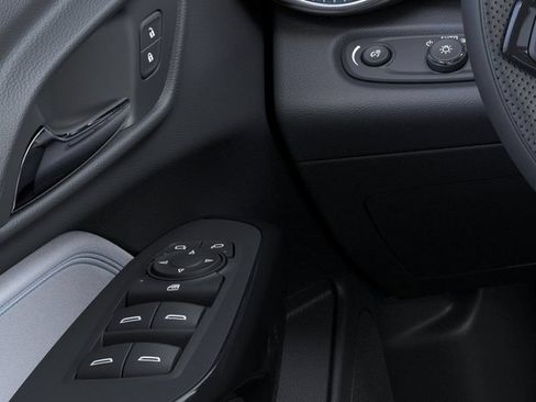 New 2026 Chevrolet Trax LT FWD image 23
