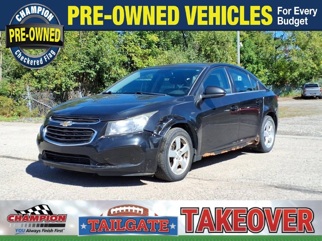Used 2016 Chevrolet Cruze LT FWD image 1