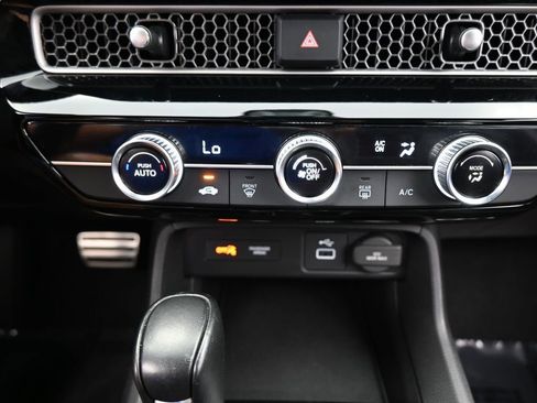 Used 2022 Honda Civic Sport image 24