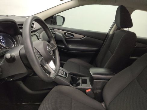 Used 2020 Nissan Rogue Sport S w/ Appearance Package FWD image 17