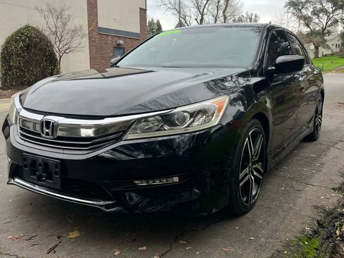 Used 2016 Honda Accord Sport image 1
