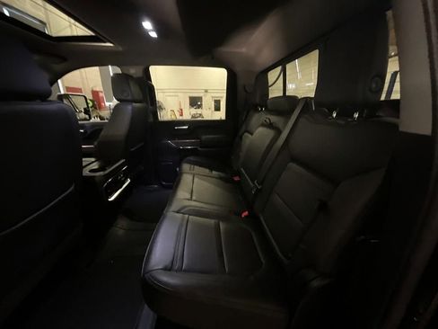 Used 2023 GMC Sierra 2500 Denali w/ Denali Ultimate Package AWD/4WD image 31