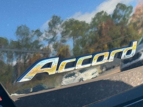 Used 2016 Honda Accord EX-L image 16