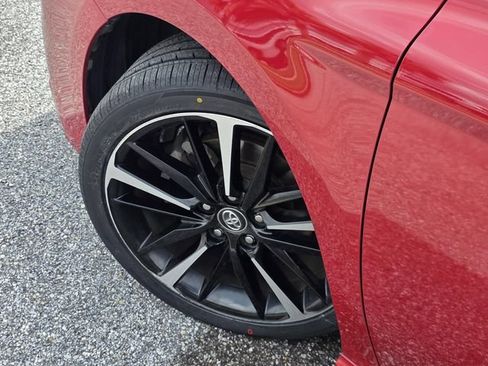 Used 2020 Toyota Camry XSE FWD image 31