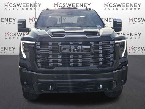 New 2026 GMC Sierra 2500 Denali Ultimate image 8