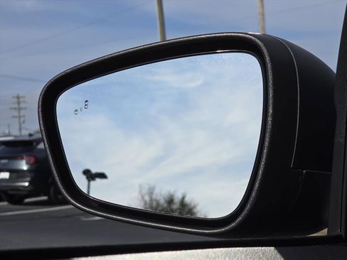 Used 2025 Ford Escape ST-Line image 22