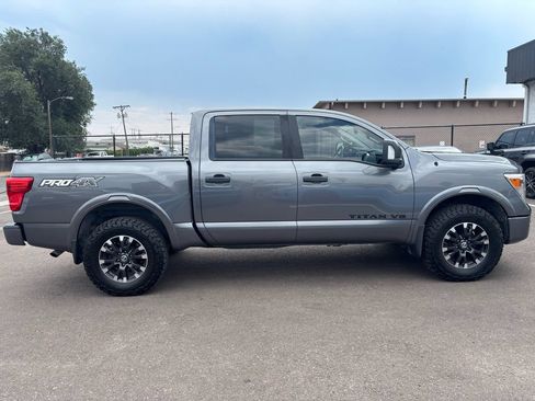 Used 2019 Nissan Titan PRO-4X w/ Pro-4x Convenience Package AWD/4WD image 8