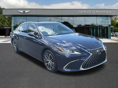 Used 2025 Lexus ES 350 w/ Premium Package