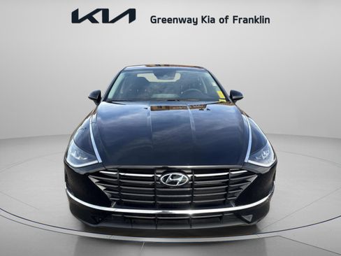 Used 2022 Hyundai Sonata SE image 2