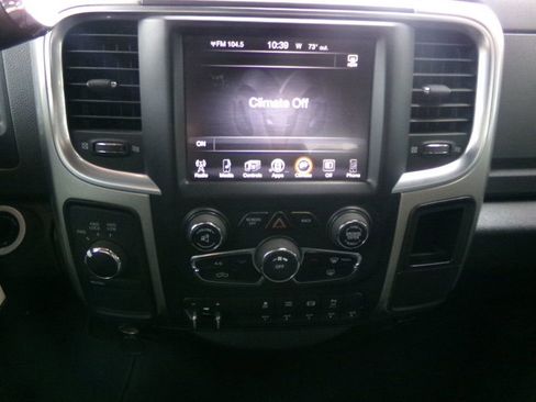 Used 2016 RAM 3500 SLT AWD/4WD image 10