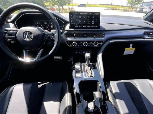 Certified 2026 Acura Integra A-Spec FWD image 17