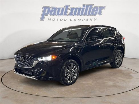 New 2025 MAZDA CX-5 Signature image 3