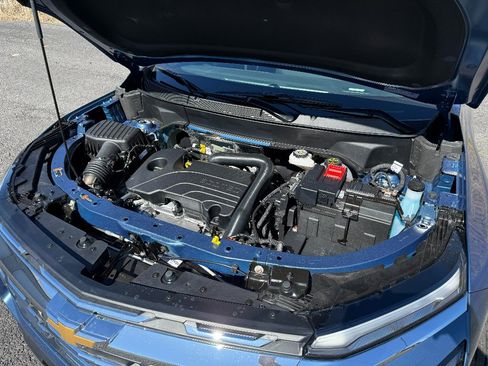 New 2026 Chevrolet Equinox LT w/ Convenience Package II image 17