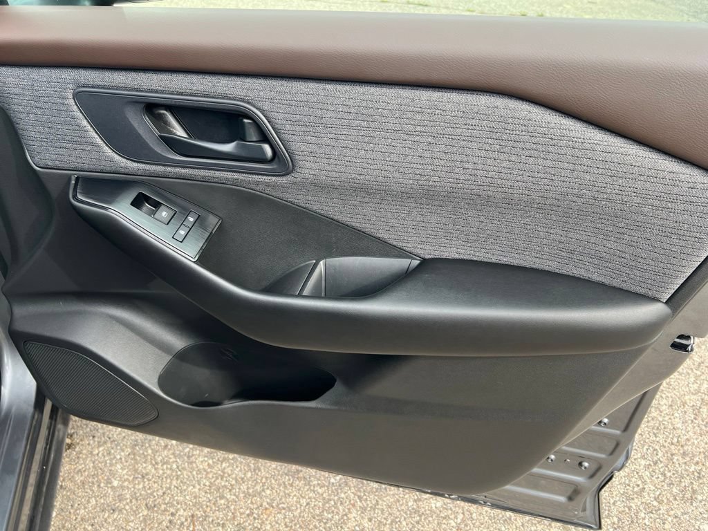 Certified 2023 Nissan Rogue S AWD/4WD image 23